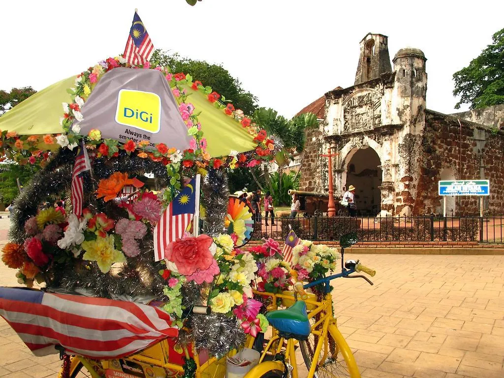 Hallmark View Hotel Malacca 3*,